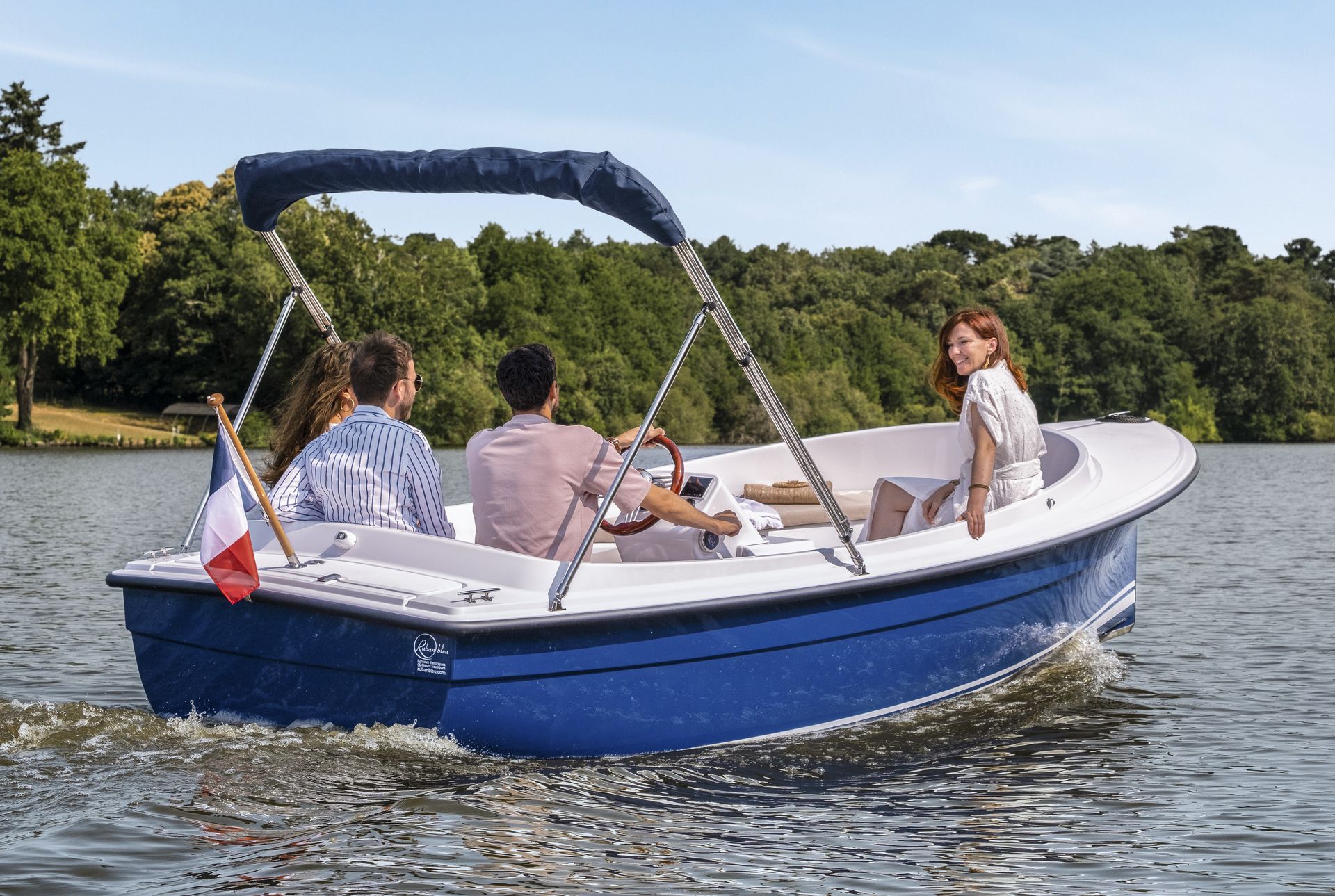 Bateaux thermiques sans permis